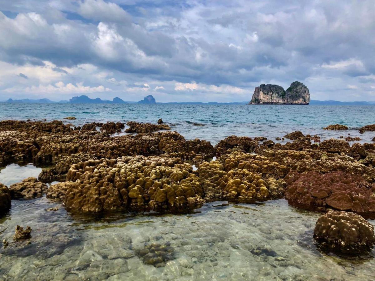 Koh Ngai Sea Open Resort 외부 사진